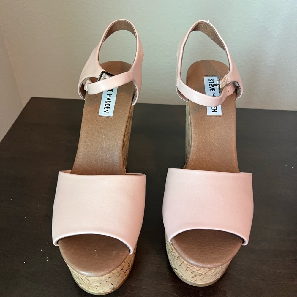 Steve Madden Blush Pink Platform Sandals Cork Wedge Ankle Strap Size 9.5 Summer.